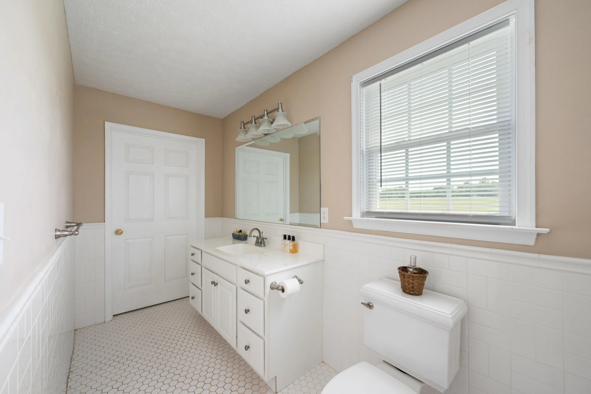 4755 Old Country RD - Photo 36