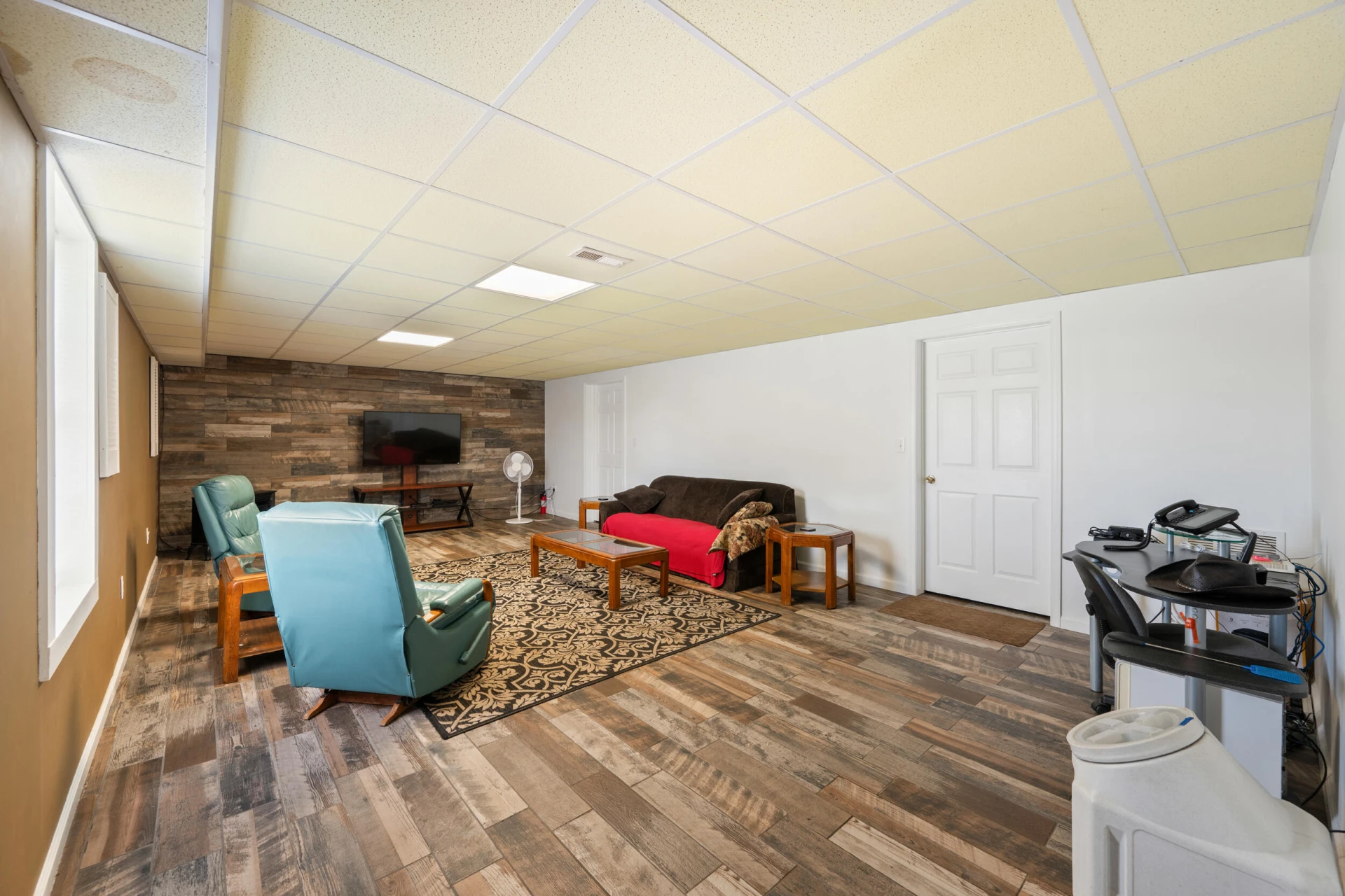 4755 Old Country RD - Photo 43