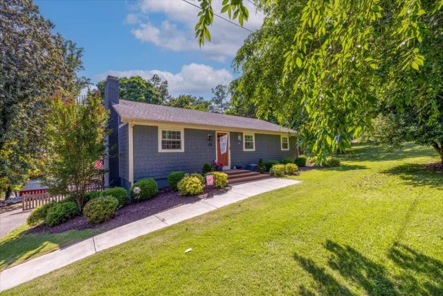 70 Crescent LN, Wirtz, VA, 24184