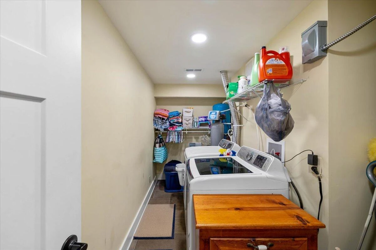 70 Crescent LN - Photo 30