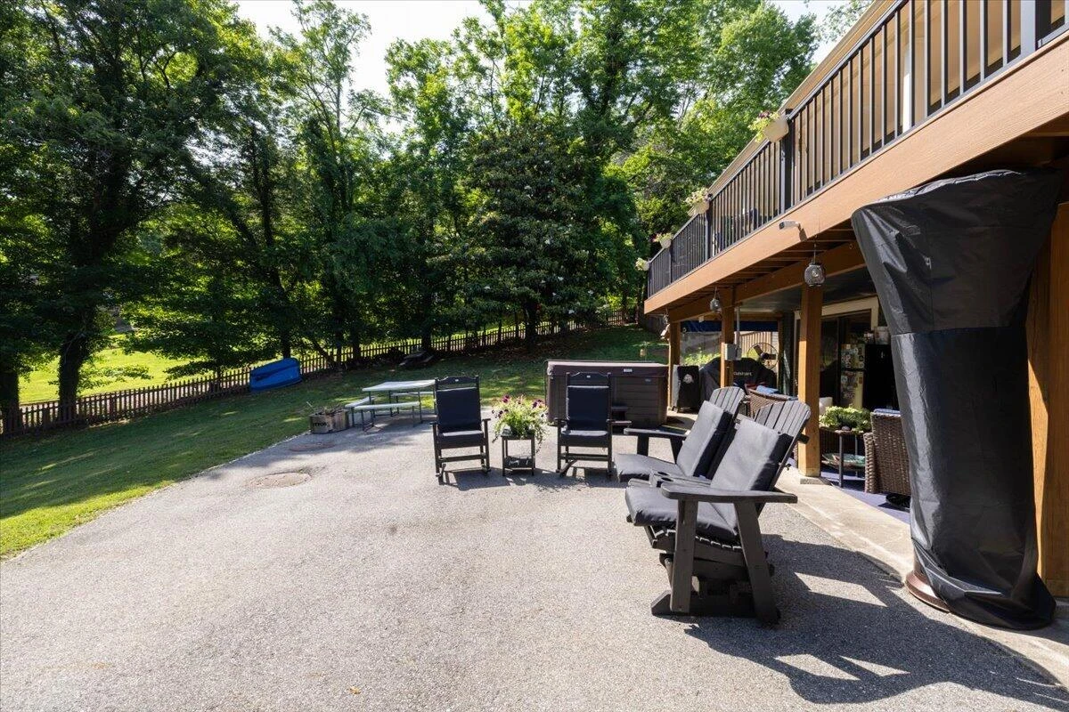 70 Crescent LN - Photo 41