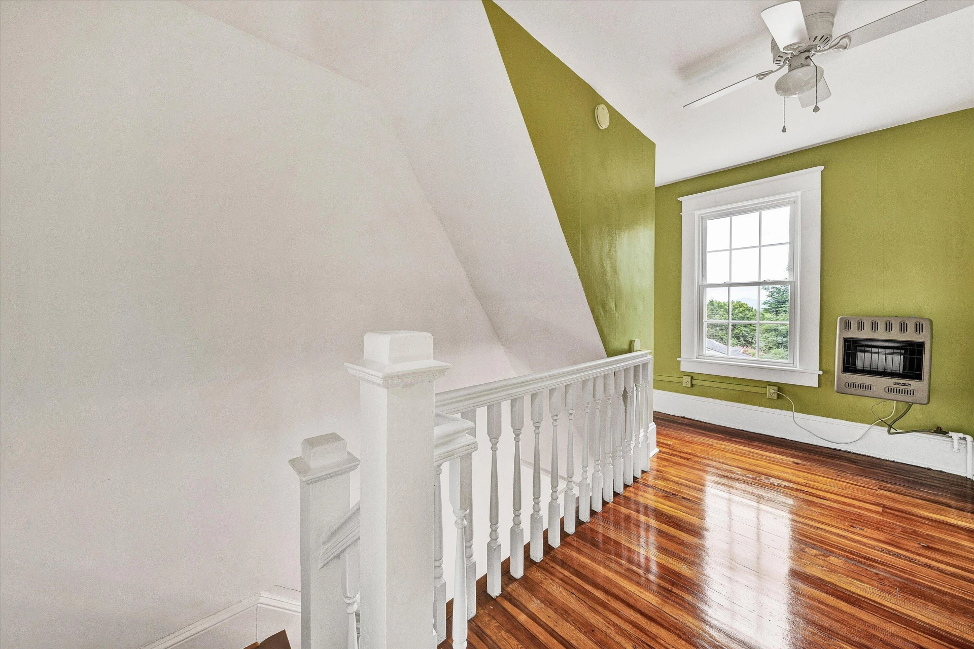 1036 Country Club DR NW - Photo 25