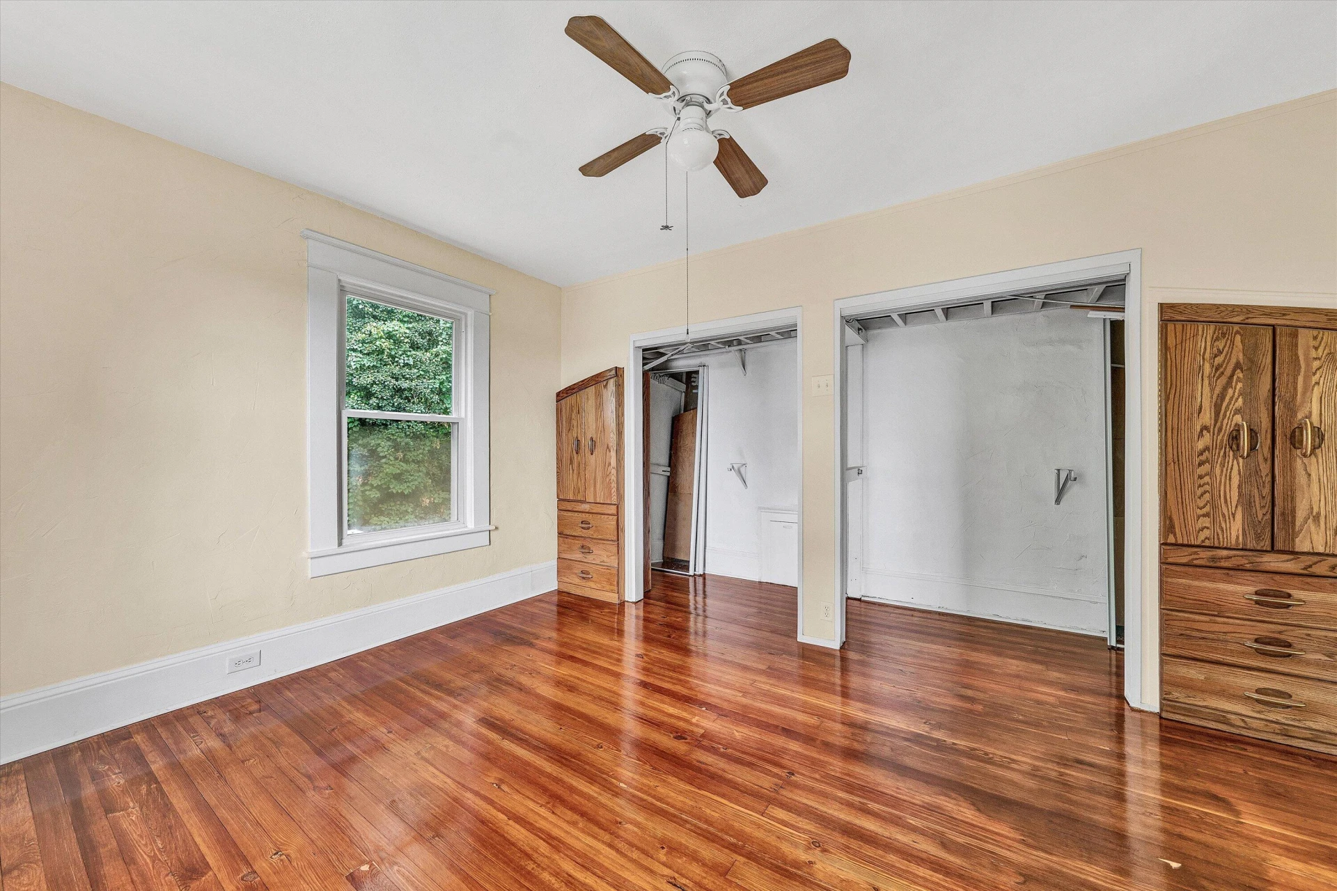 1036 Country Club DR NW - Photo 26