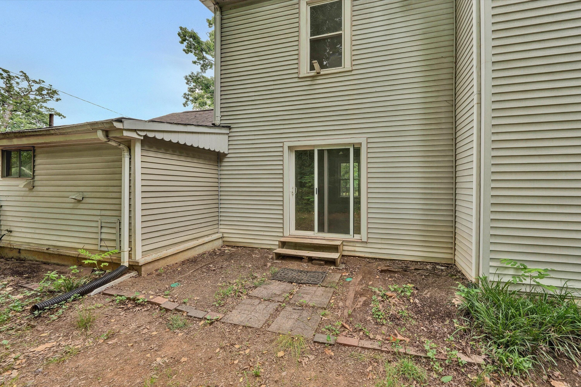 1036 Country Club DR NW - Photo 36