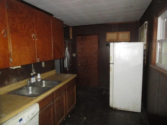 7750 Edwardsville RD - Photo 8