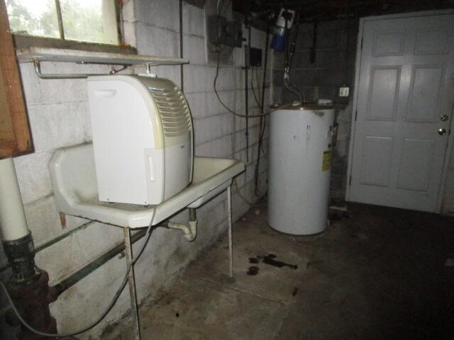 7750 Edwardsville RD - Photo 21