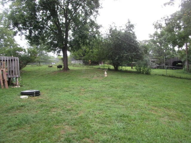 7750 Edwardsville RD - Photo 22