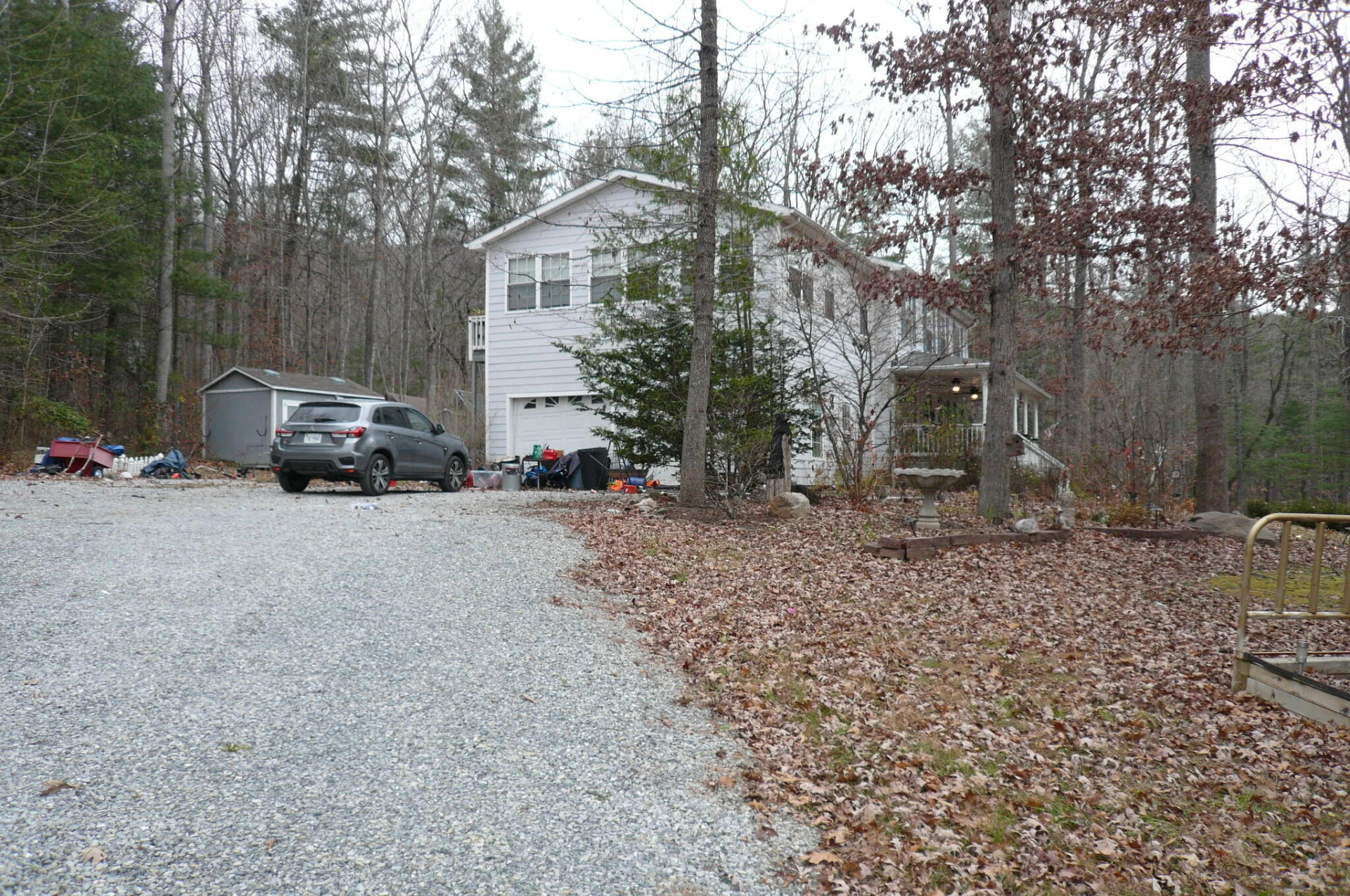 102 Hickory LN - Photo 7