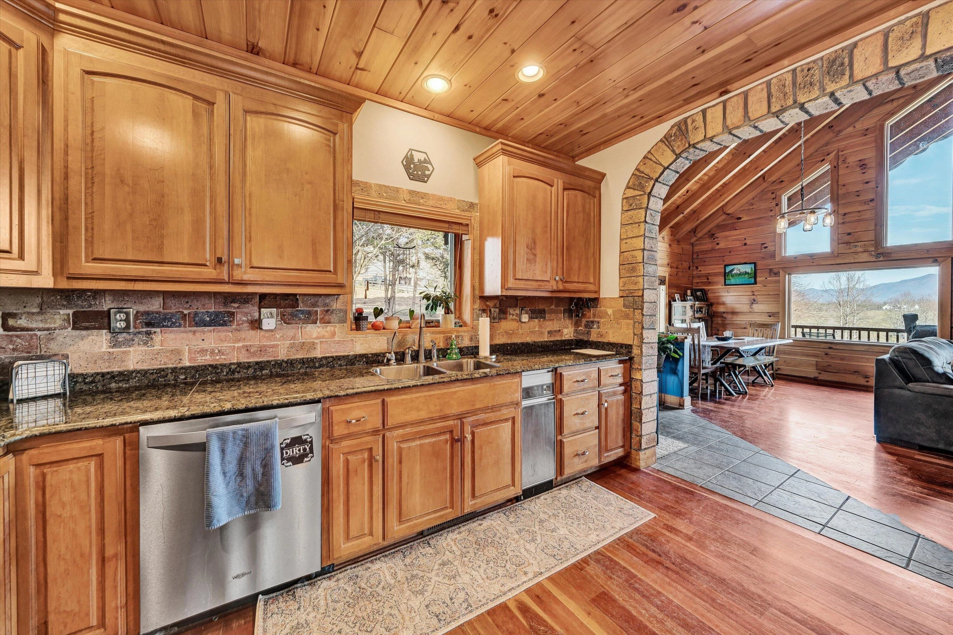 2972 Algoma RD - Photo 16