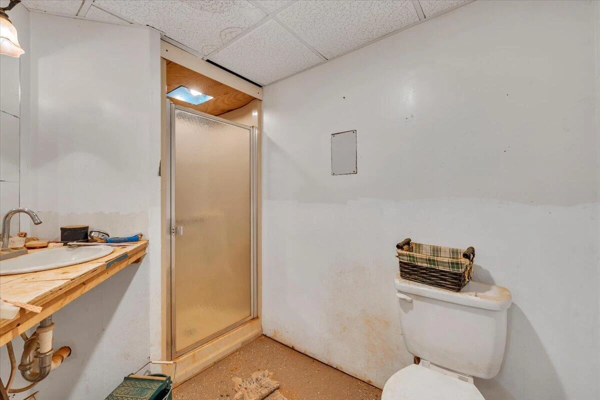 2154 Diamond Hill RD - Photo 47