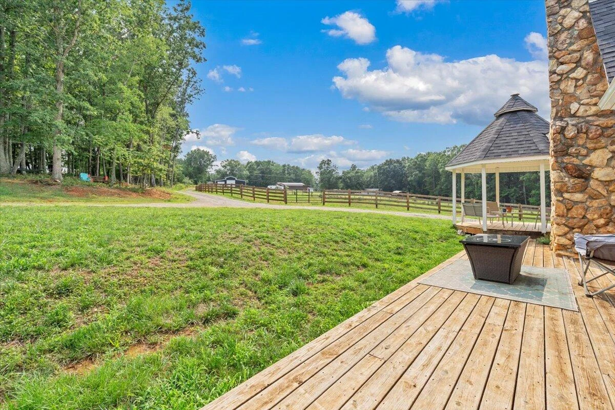 2154 Diamond Hill RD - Photo 49