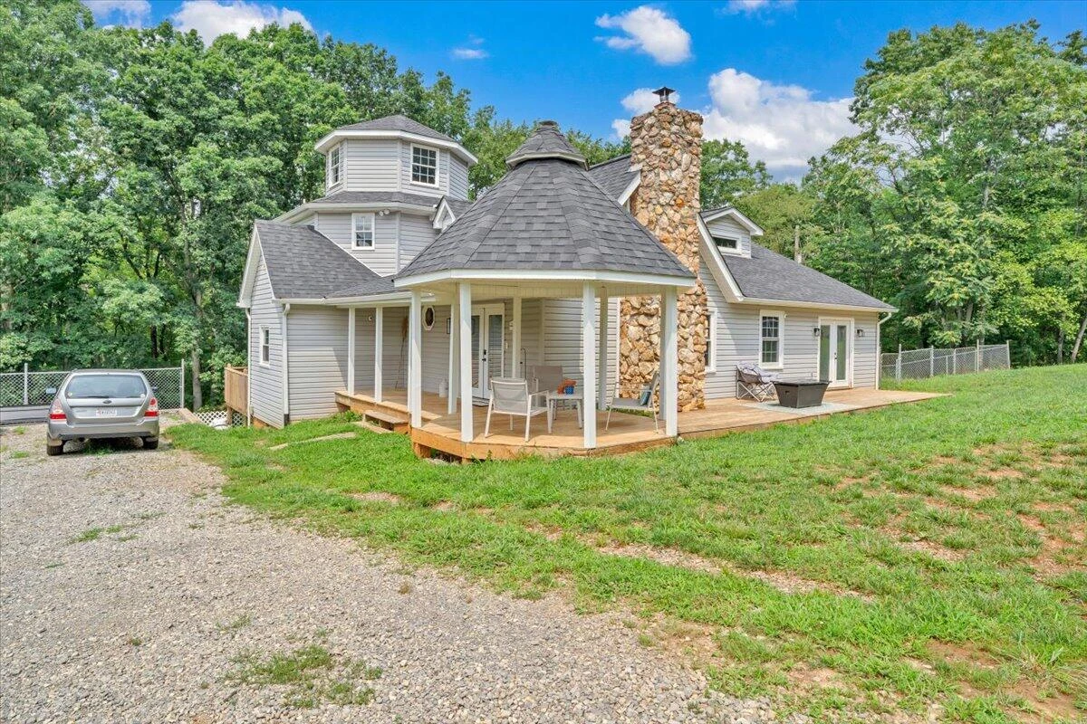 2154 Diamond Hill RD - Photo 58