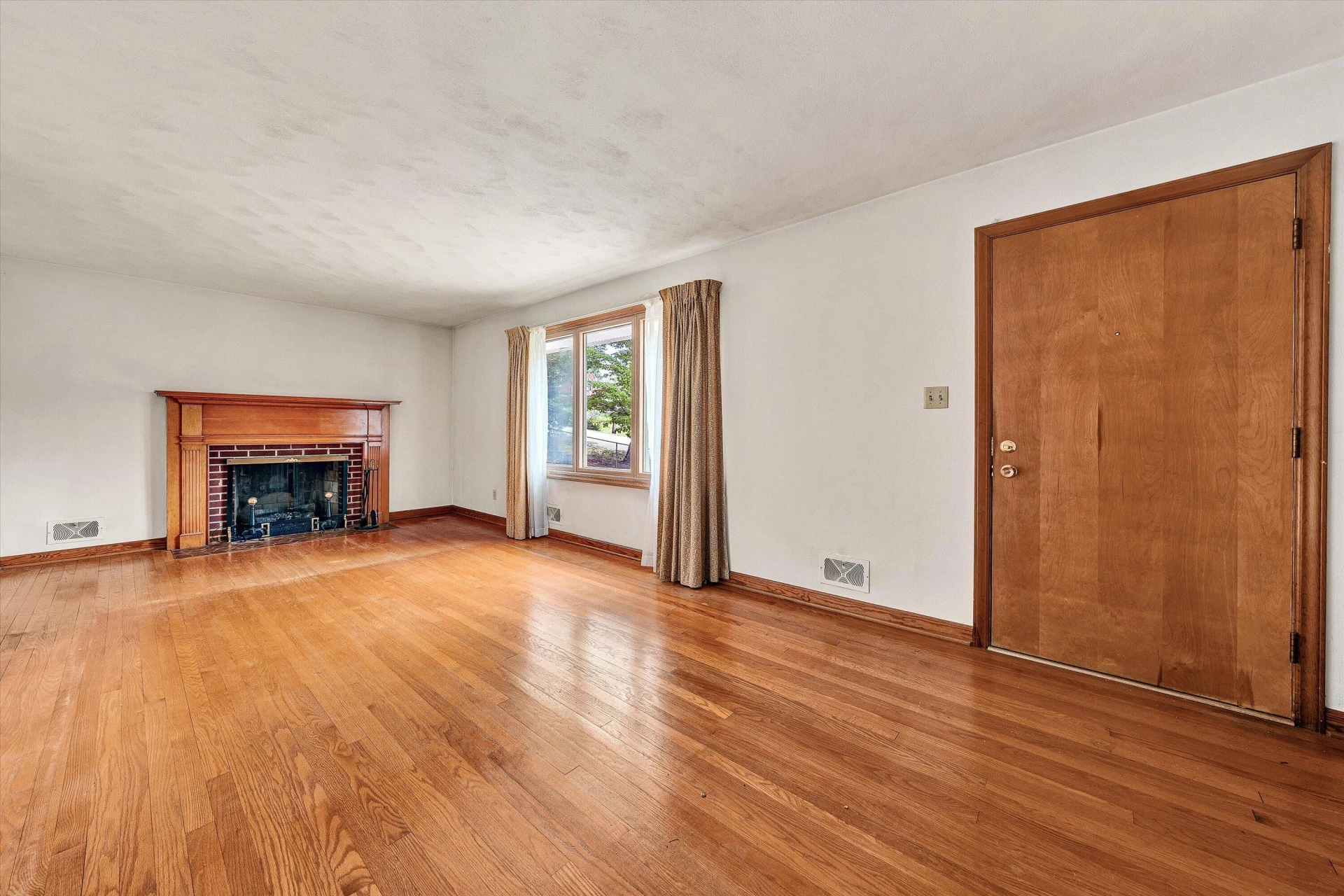 1819 North RD - Photo 5