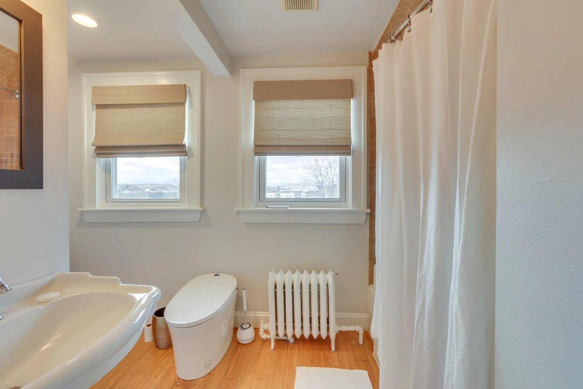1318 Belleview AVE SE - Photo 3