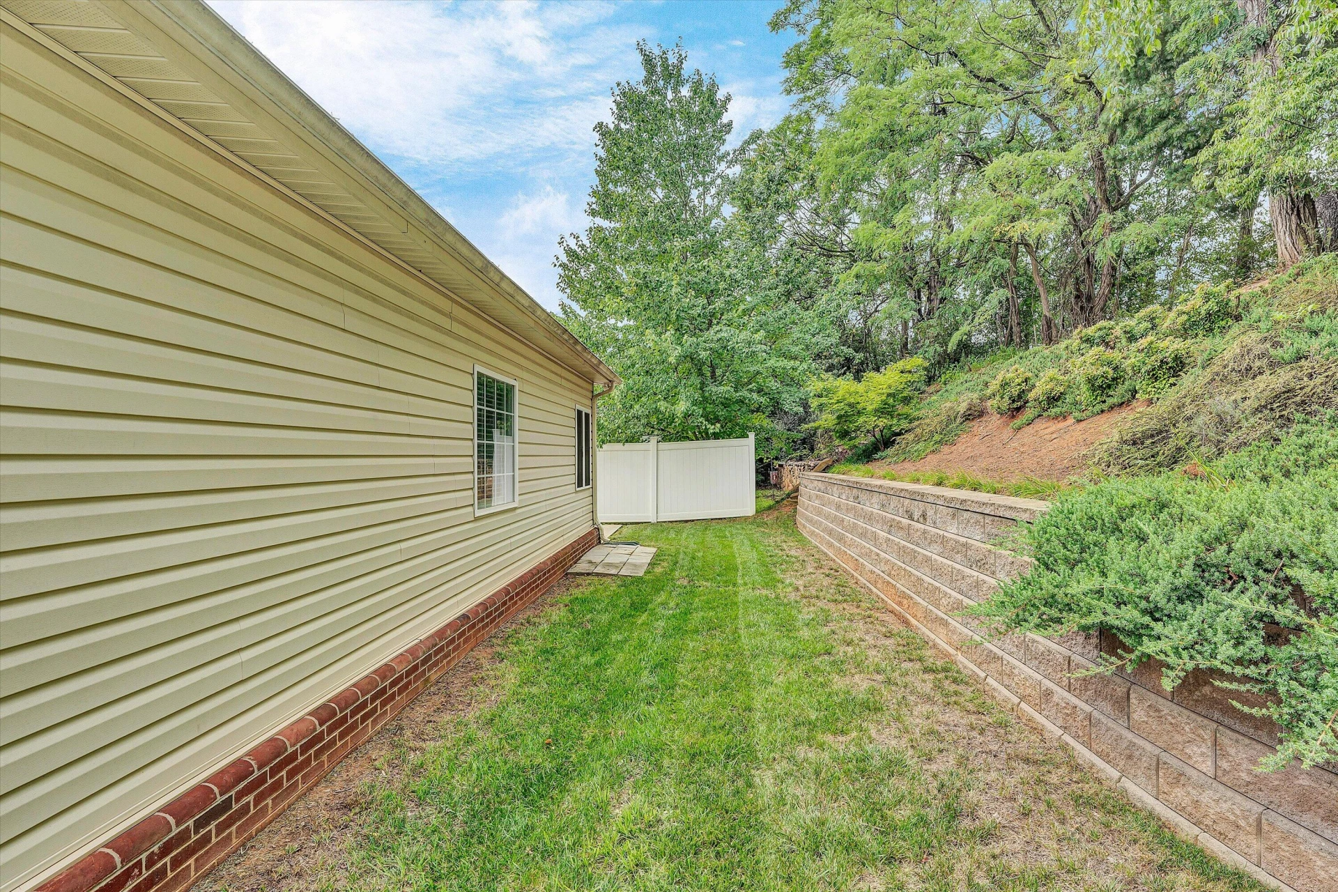 2414 Willow Walk DR NW - Photo 29