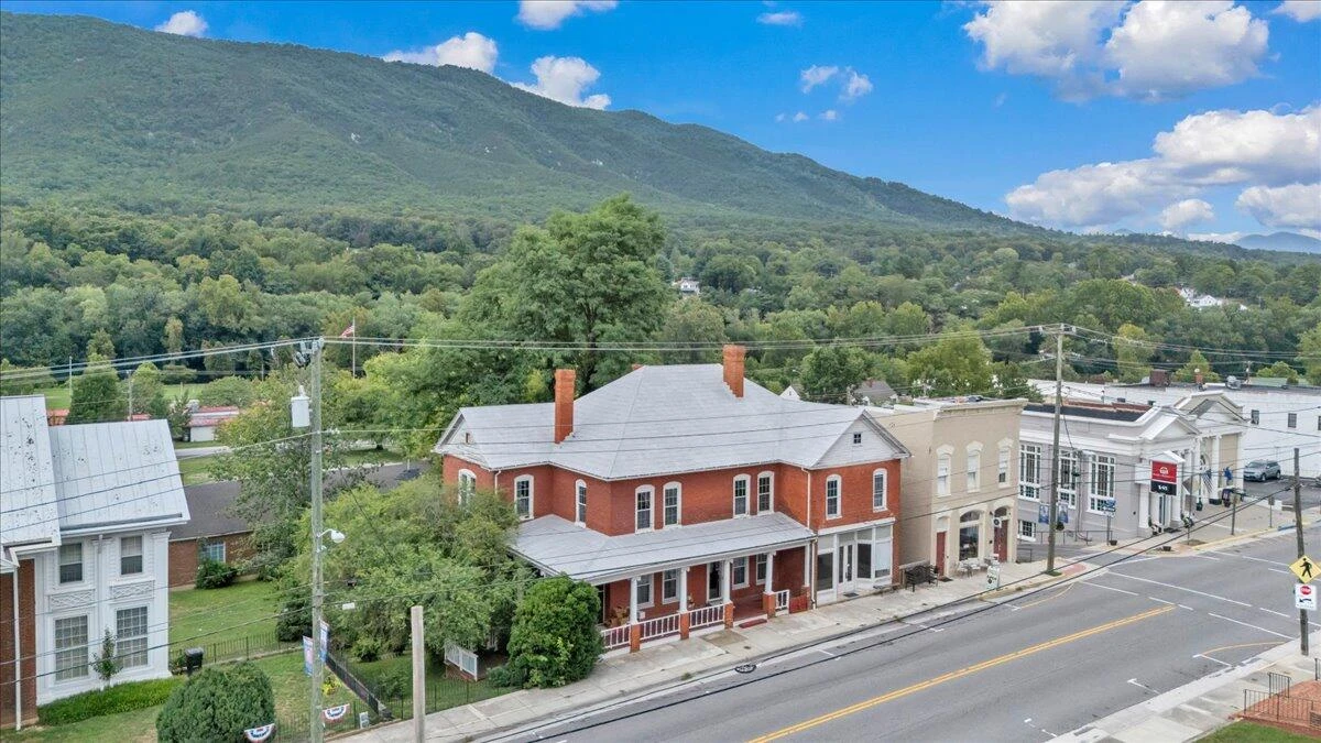 19727 Main ST