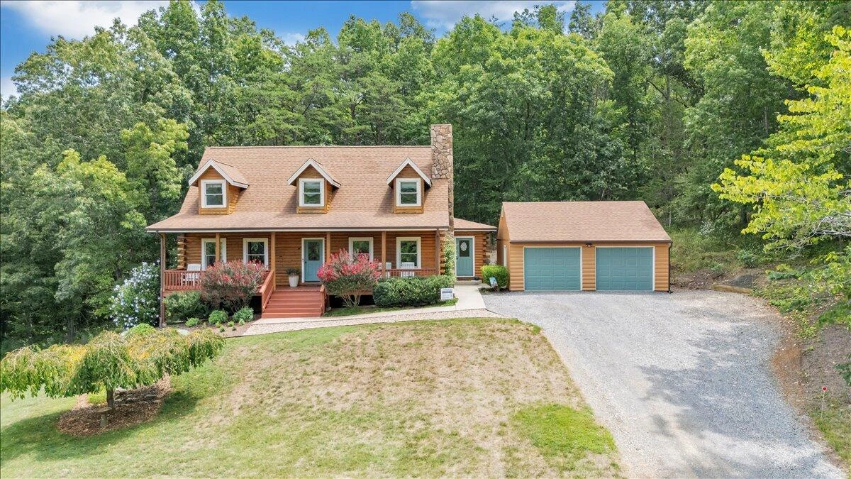 615 Muse RD