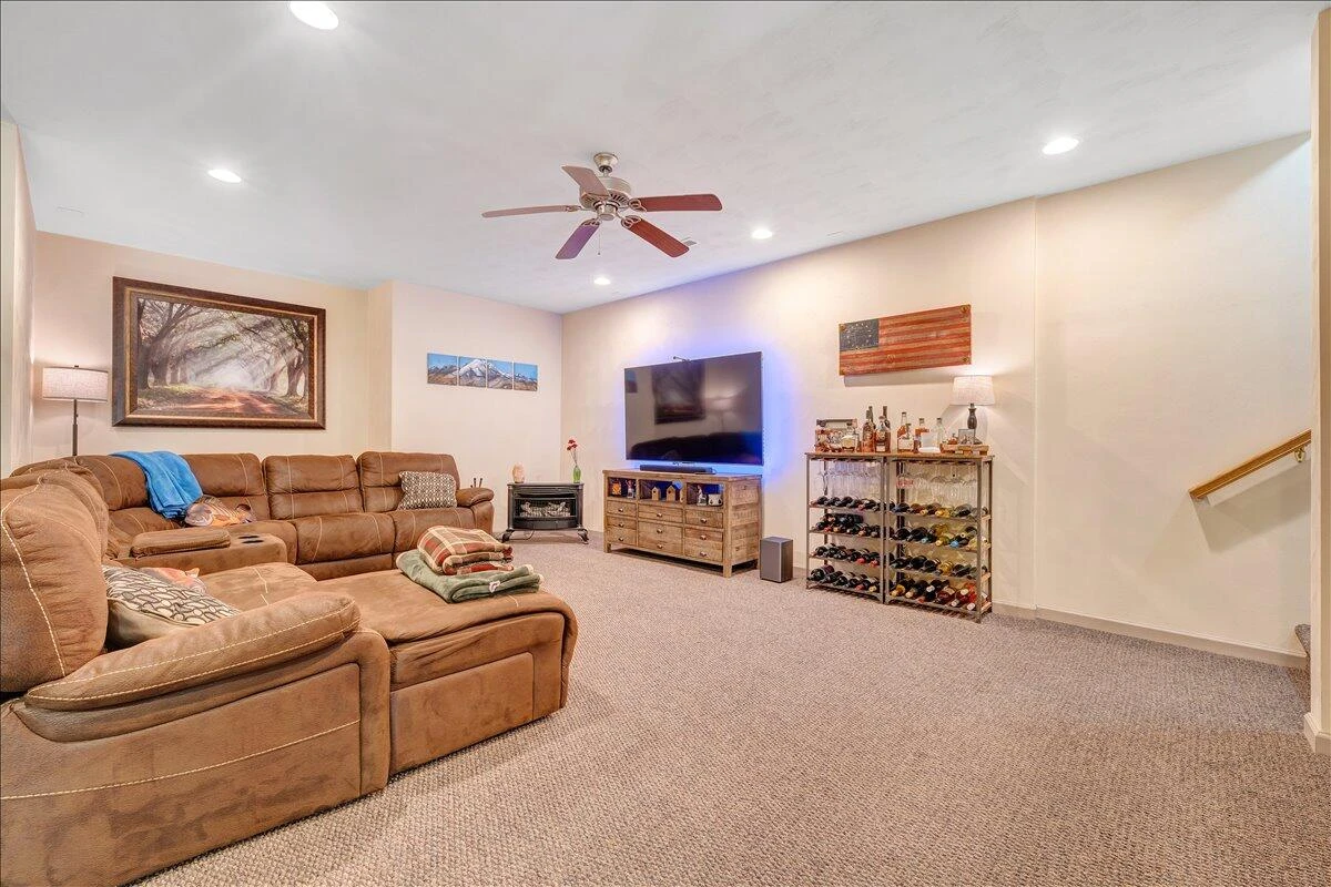 615 Muse RD - Photo 34