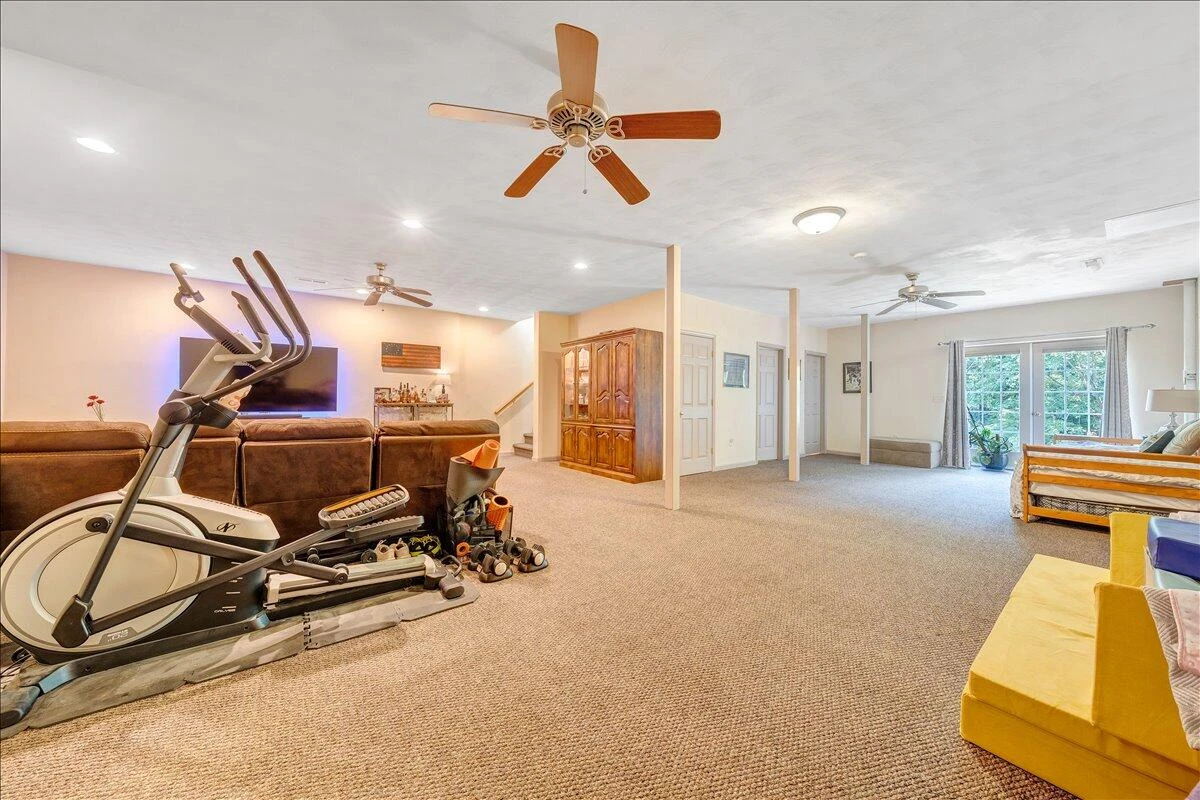 615 Muse RD - Photo 36