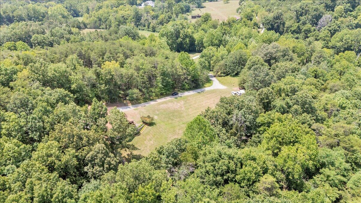 615 Muse RD - Photo 68