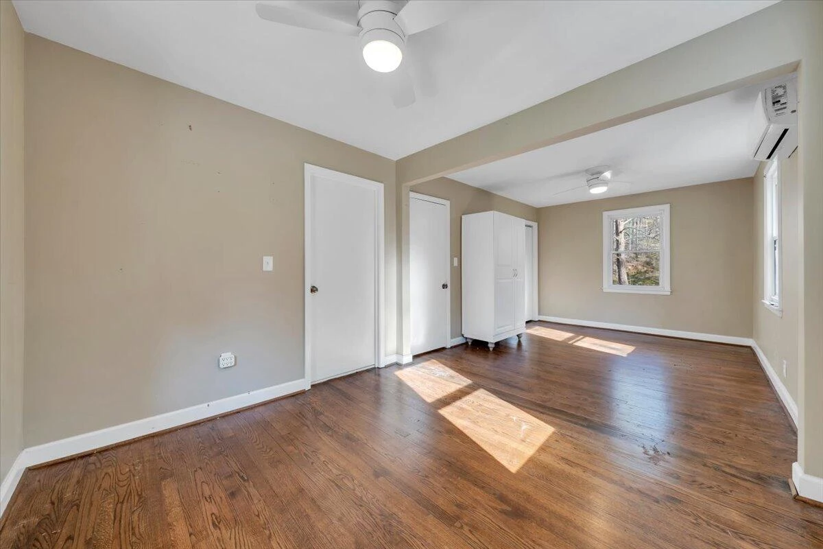 1065 Cain DR - Photo 35