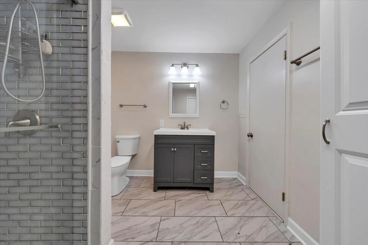 1065 Cain DR - Photo 40