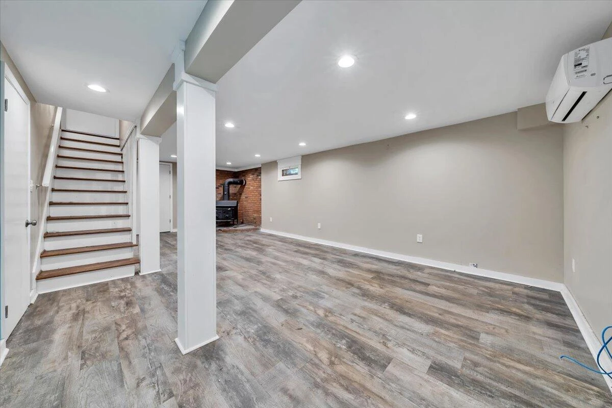 1065 Cain DR - Photo 45