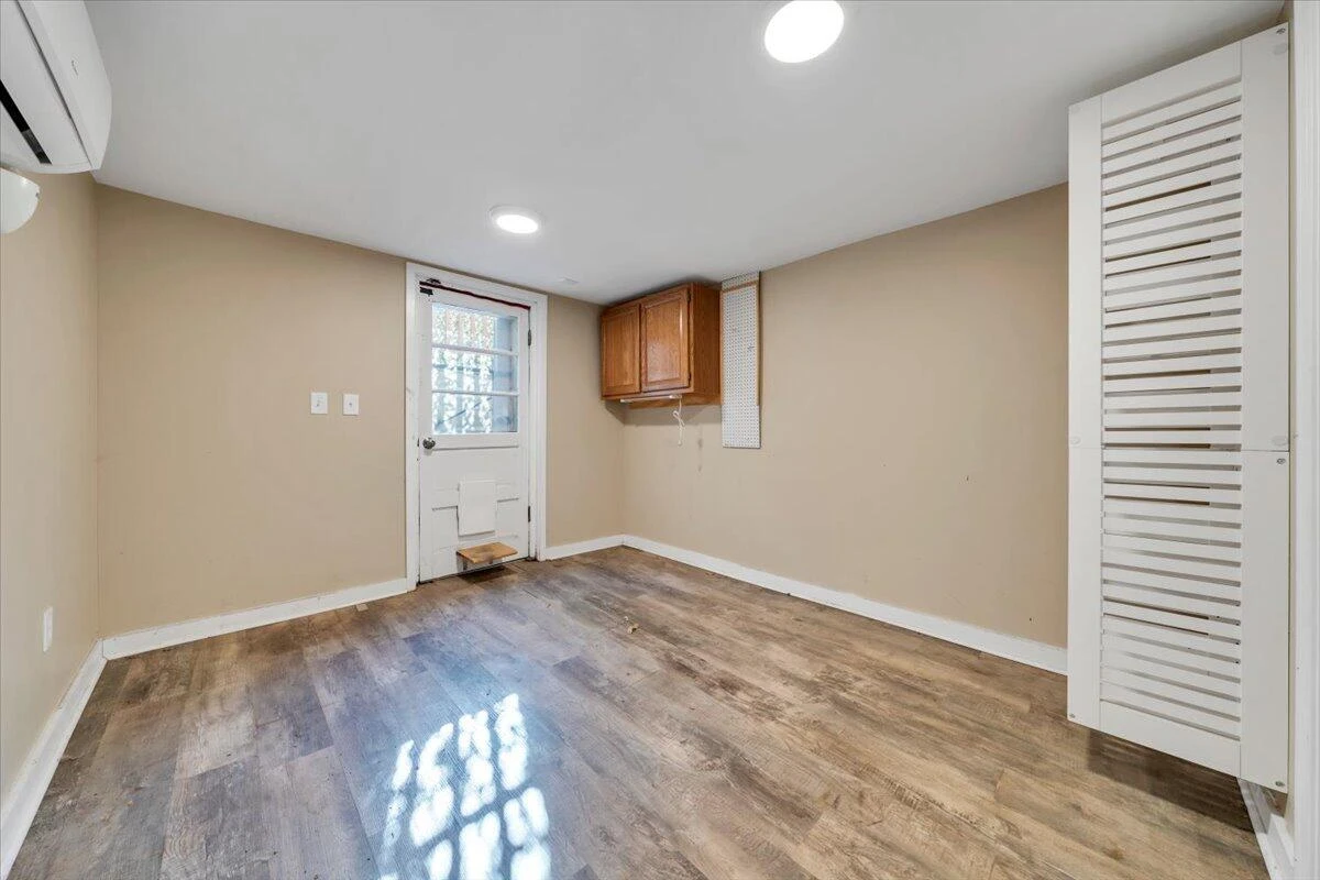 1065 Cain DR - Photo 52