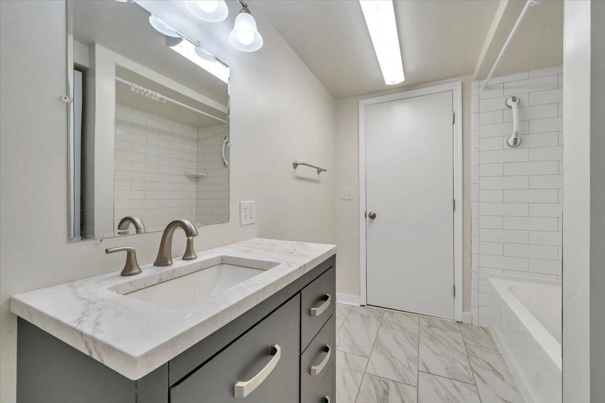 1065 Cain DR - Photo 58