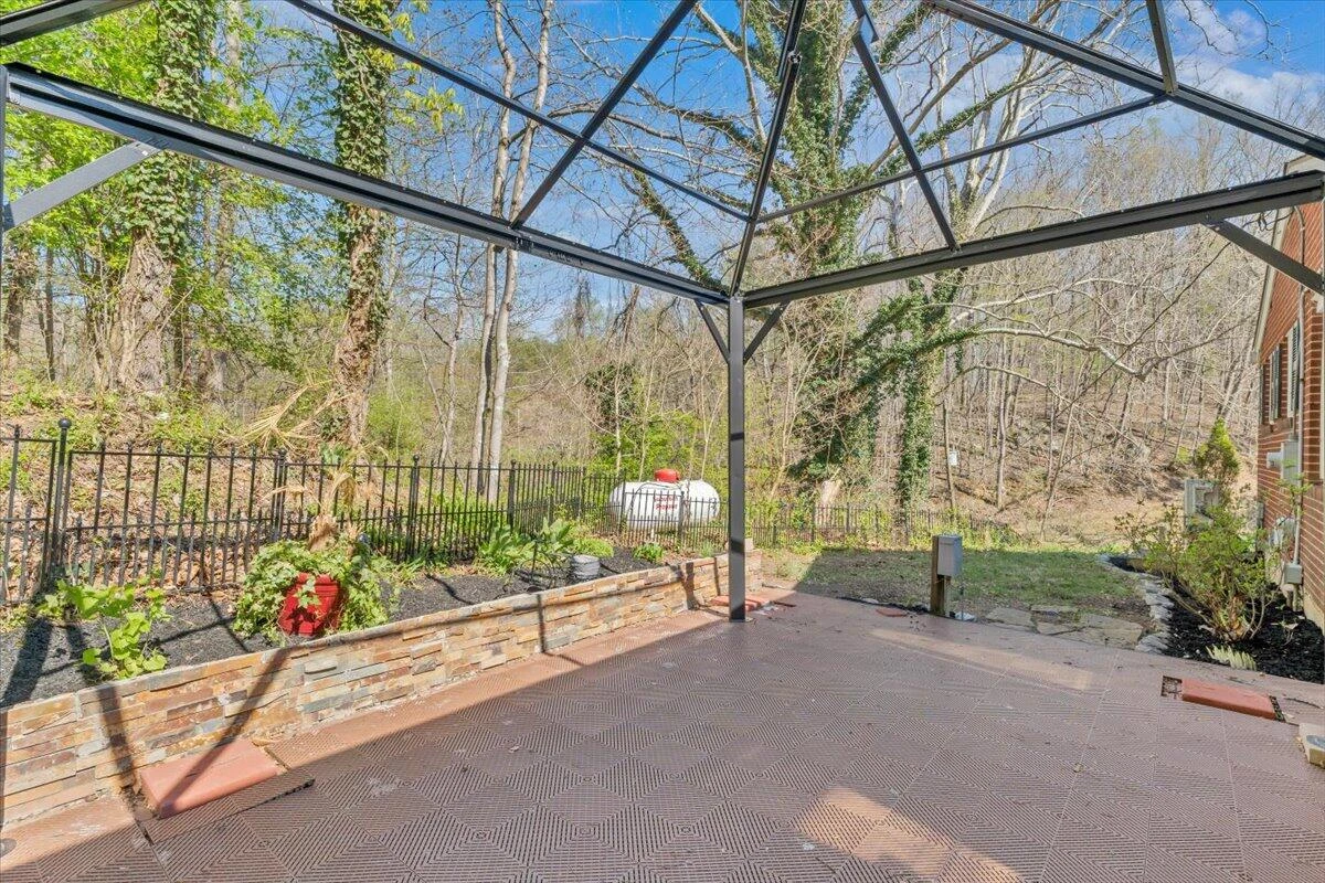 1065 Cain DR - Photo 61