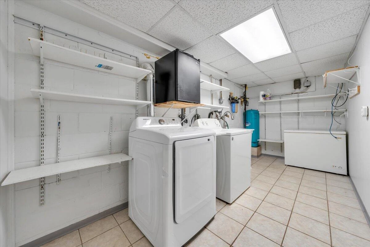 1065 Cain DR - Photo 83