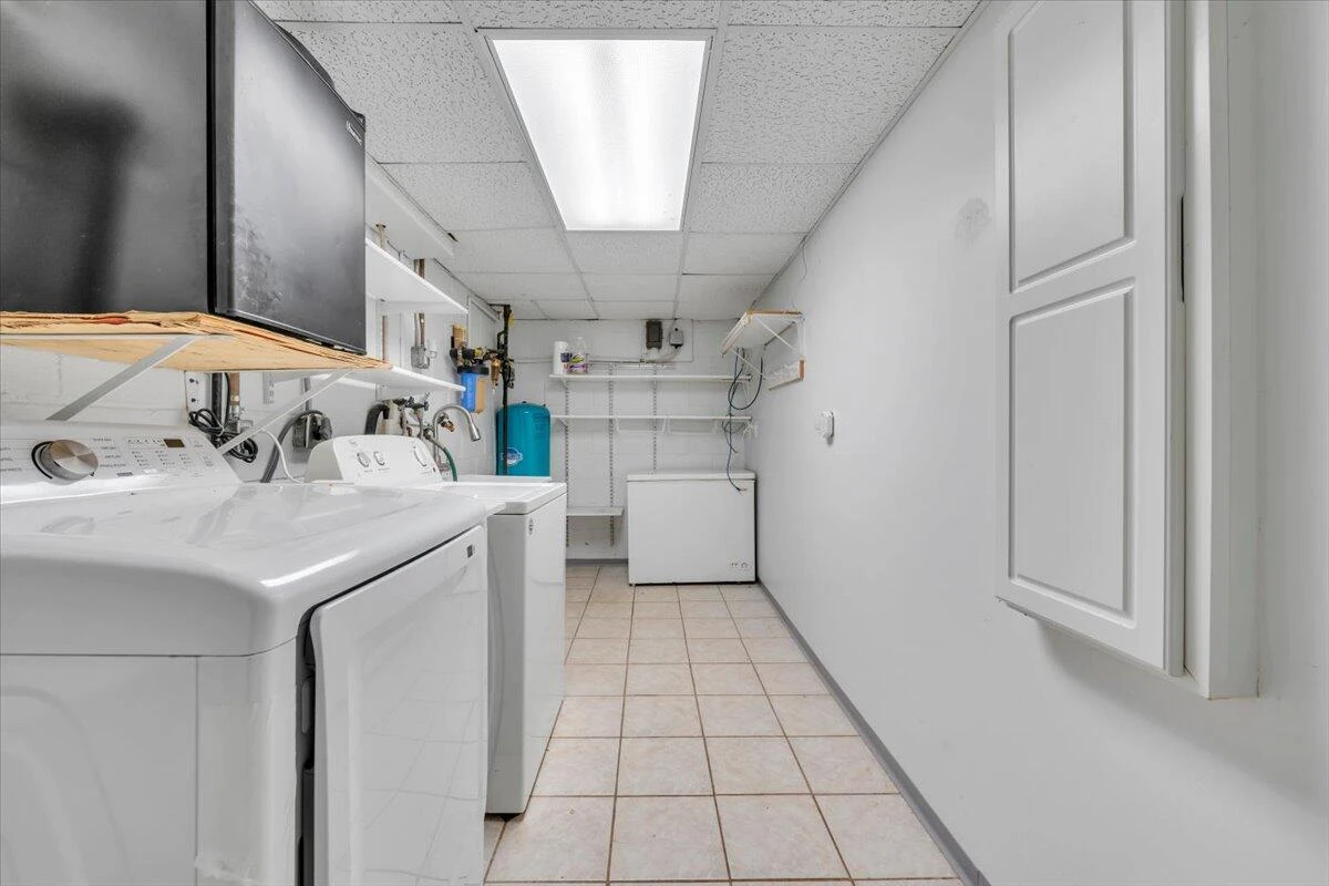1065 Cain DR - Photo 84