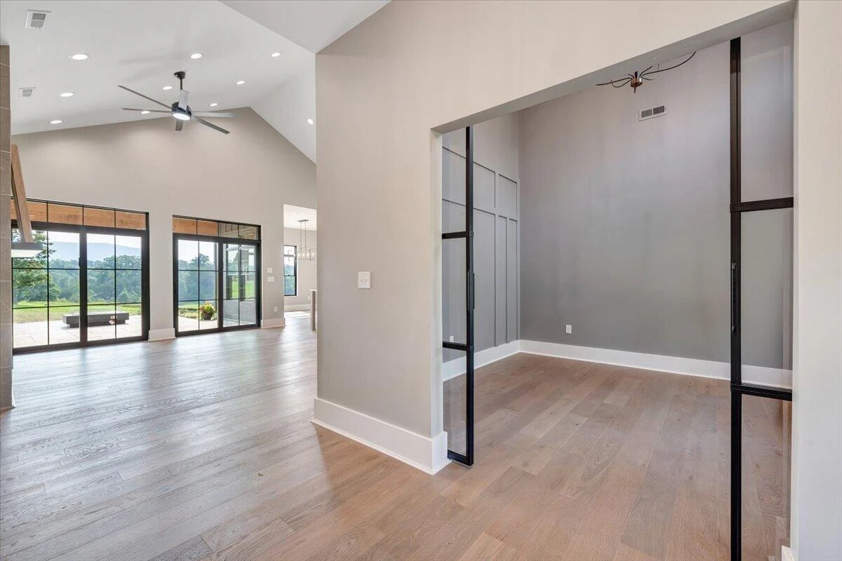 3843 Saul LN - Photo 5