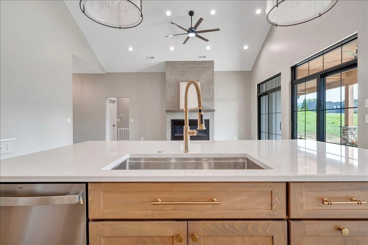 3843 Saul LN - Photo 18