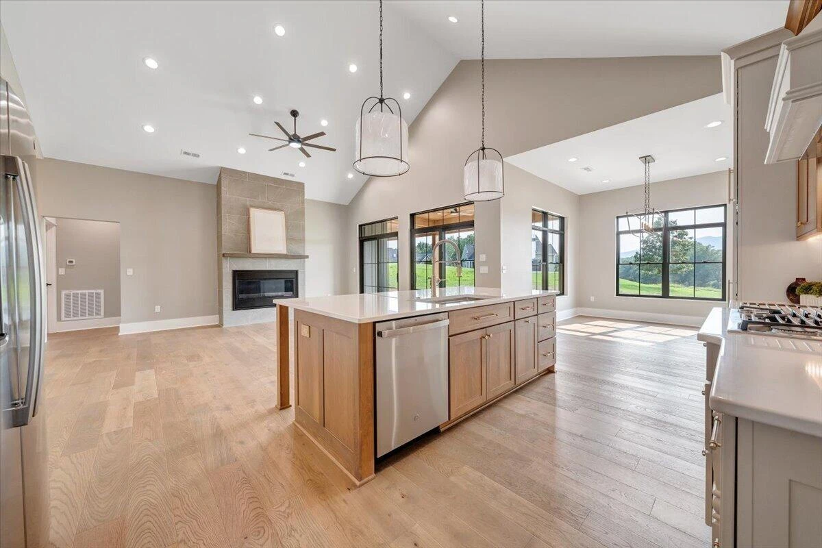 3843 Saul LN - Photo 20