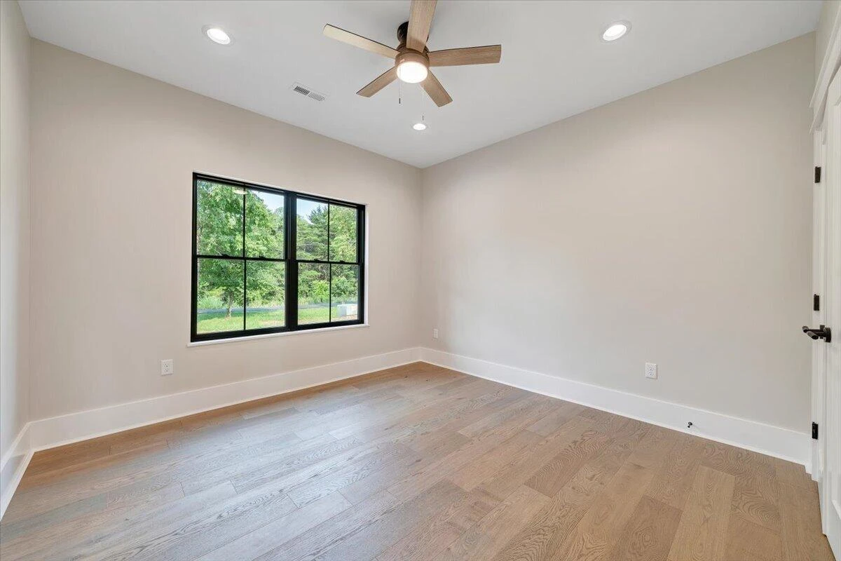 3843 Saul LN - Photo 29
