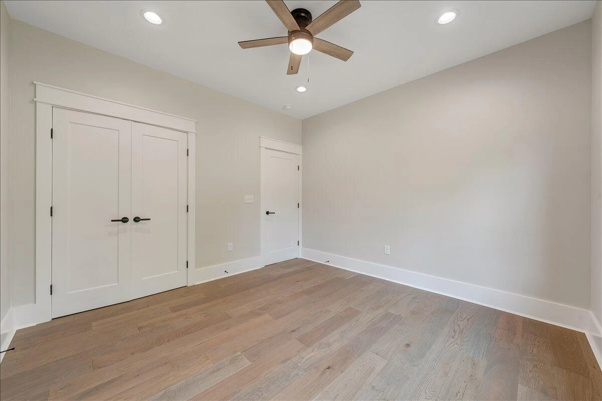 3843 Saul LN - Photo 30