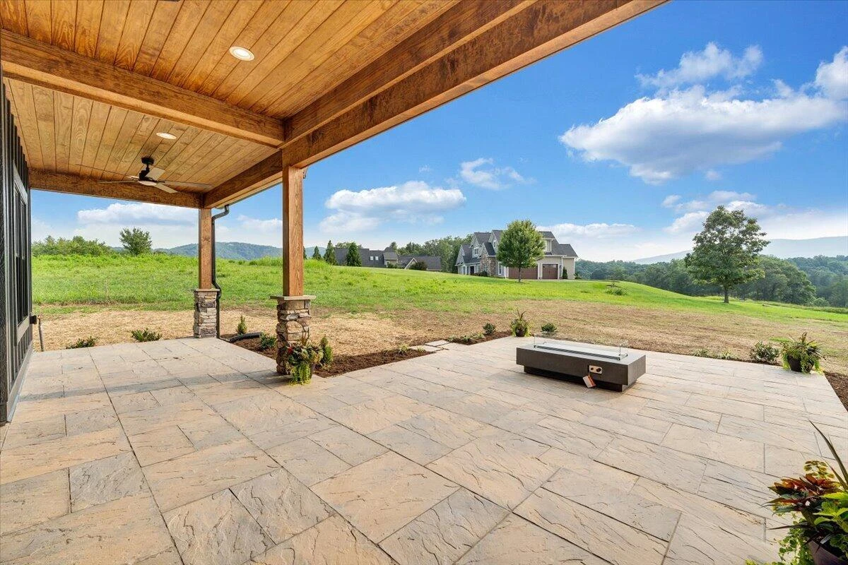 3843 Saul LN - Photo 52