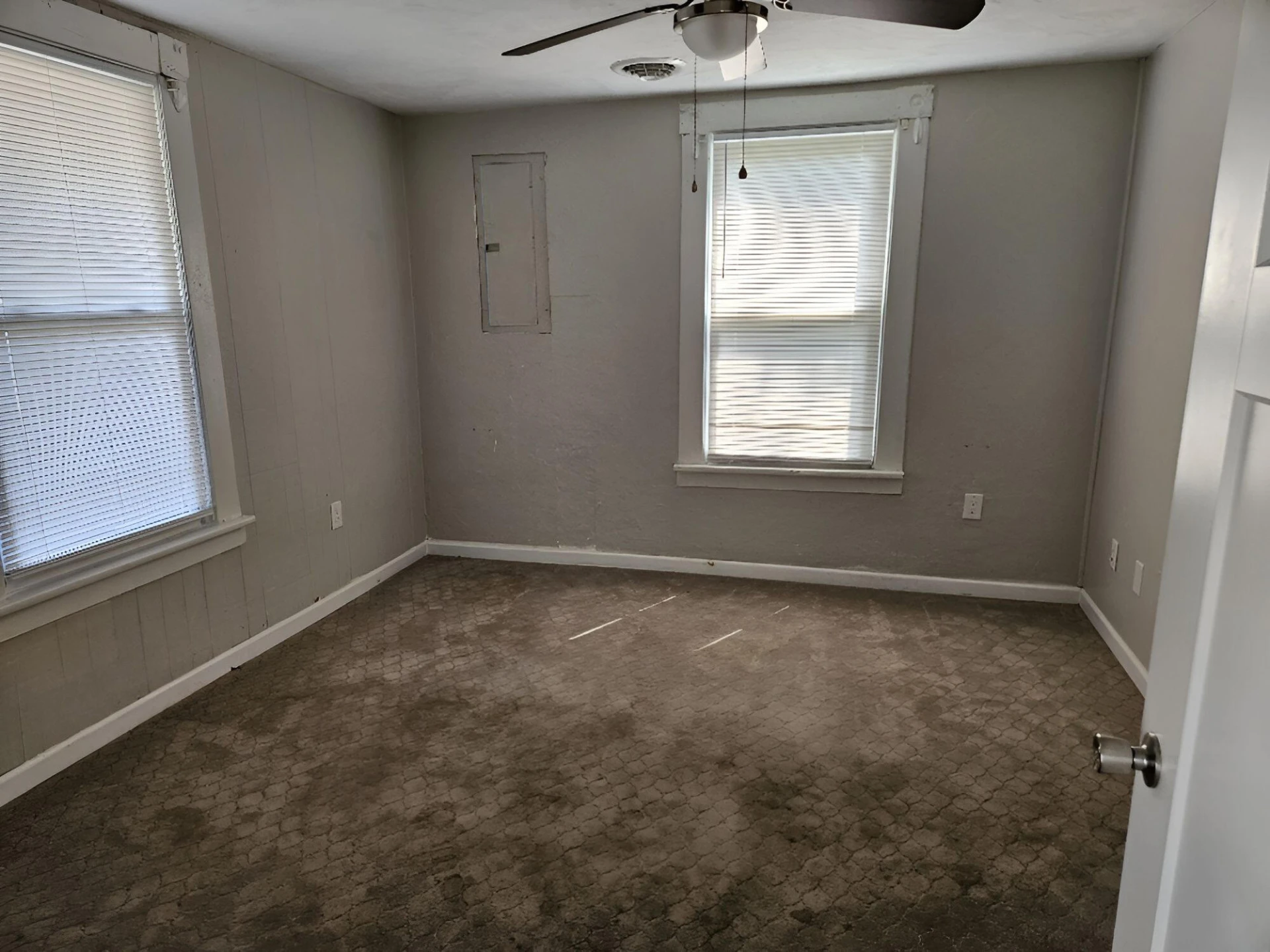 1116 Fairfax AVE NW - Photo 9
