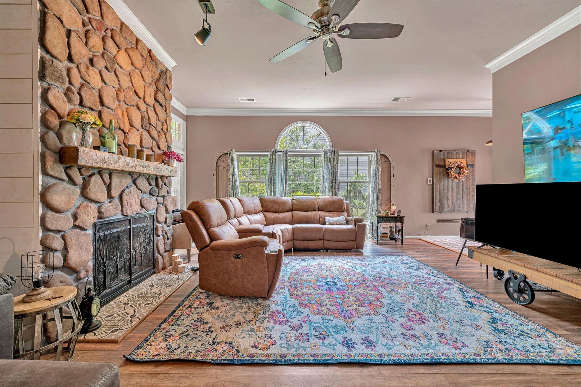 4724 Barclay SQ SW - Photo 9