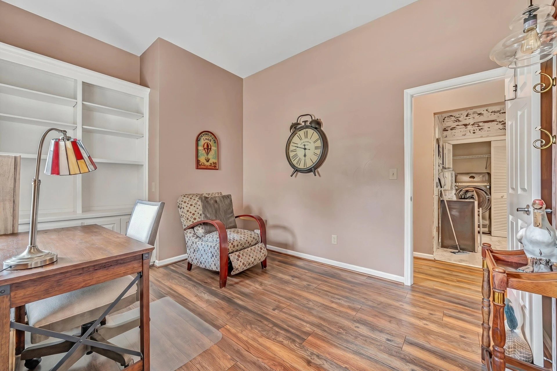 4724 Barclay SQ SW - Photo 10