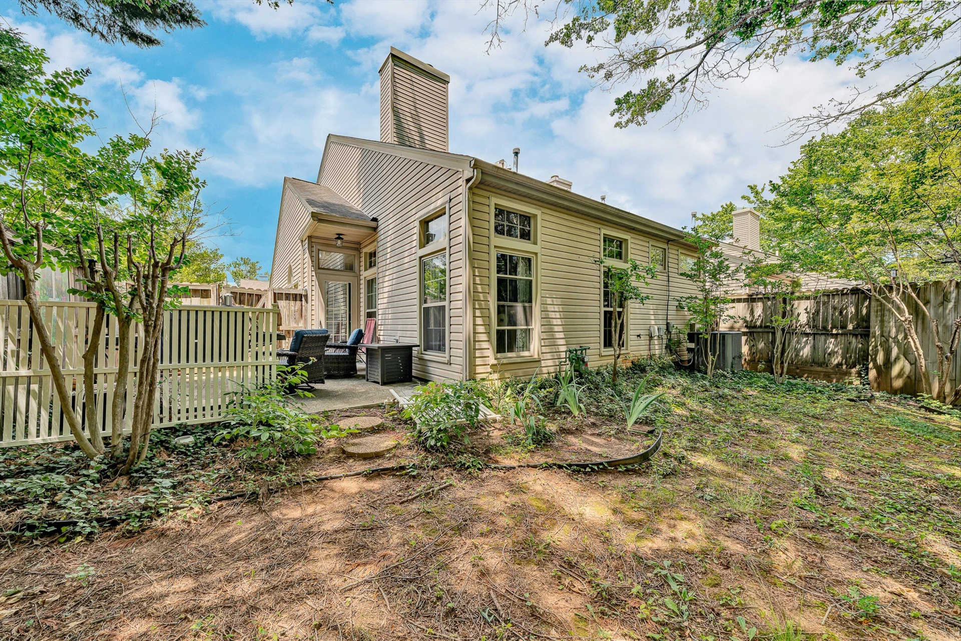 4724 Barclay SQ SW - Photo 34
