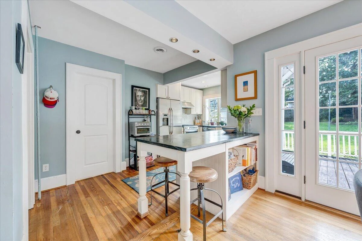 2726 Carolina AVE SW - Photo 16