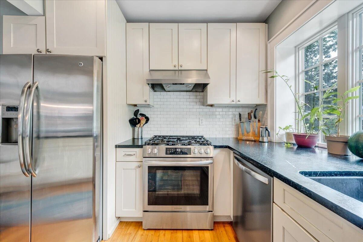 2726 Carolina AVE SW - Photo 22