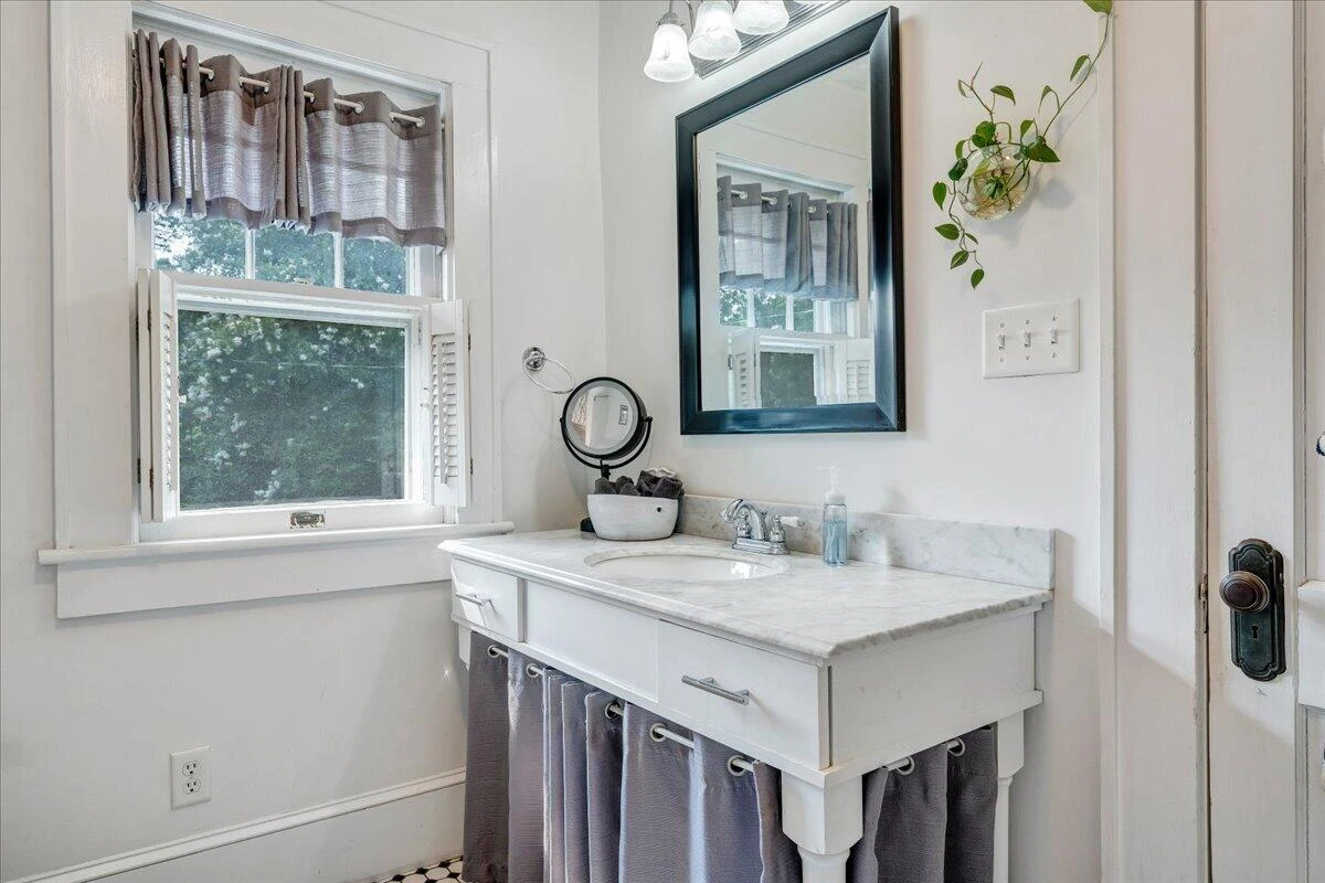 2726 Carolina AVE SW - Photo 33