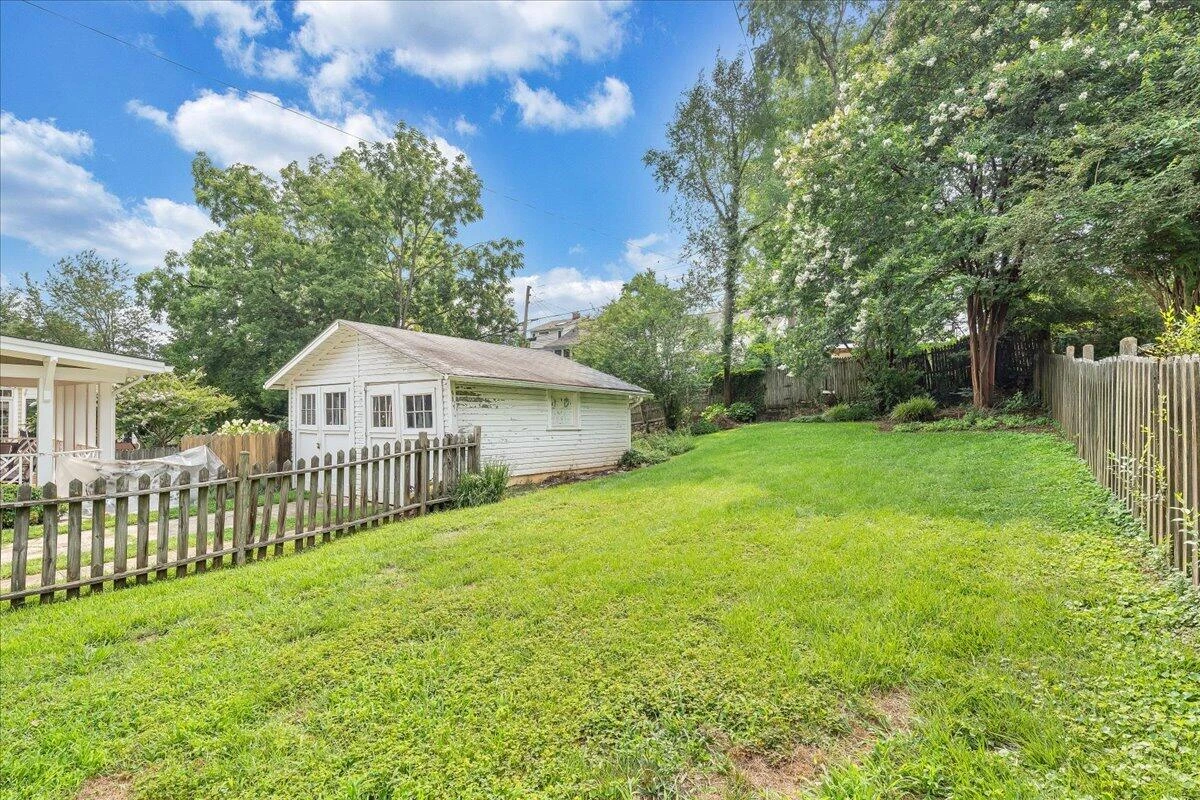 2726 Carolina AVE SW - Photo 40