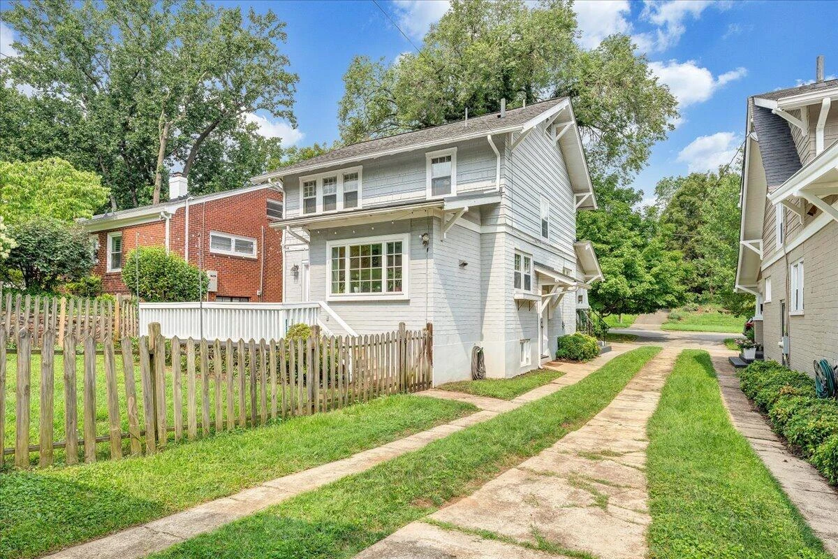 2726 Carolina AVE SW - Photo 45