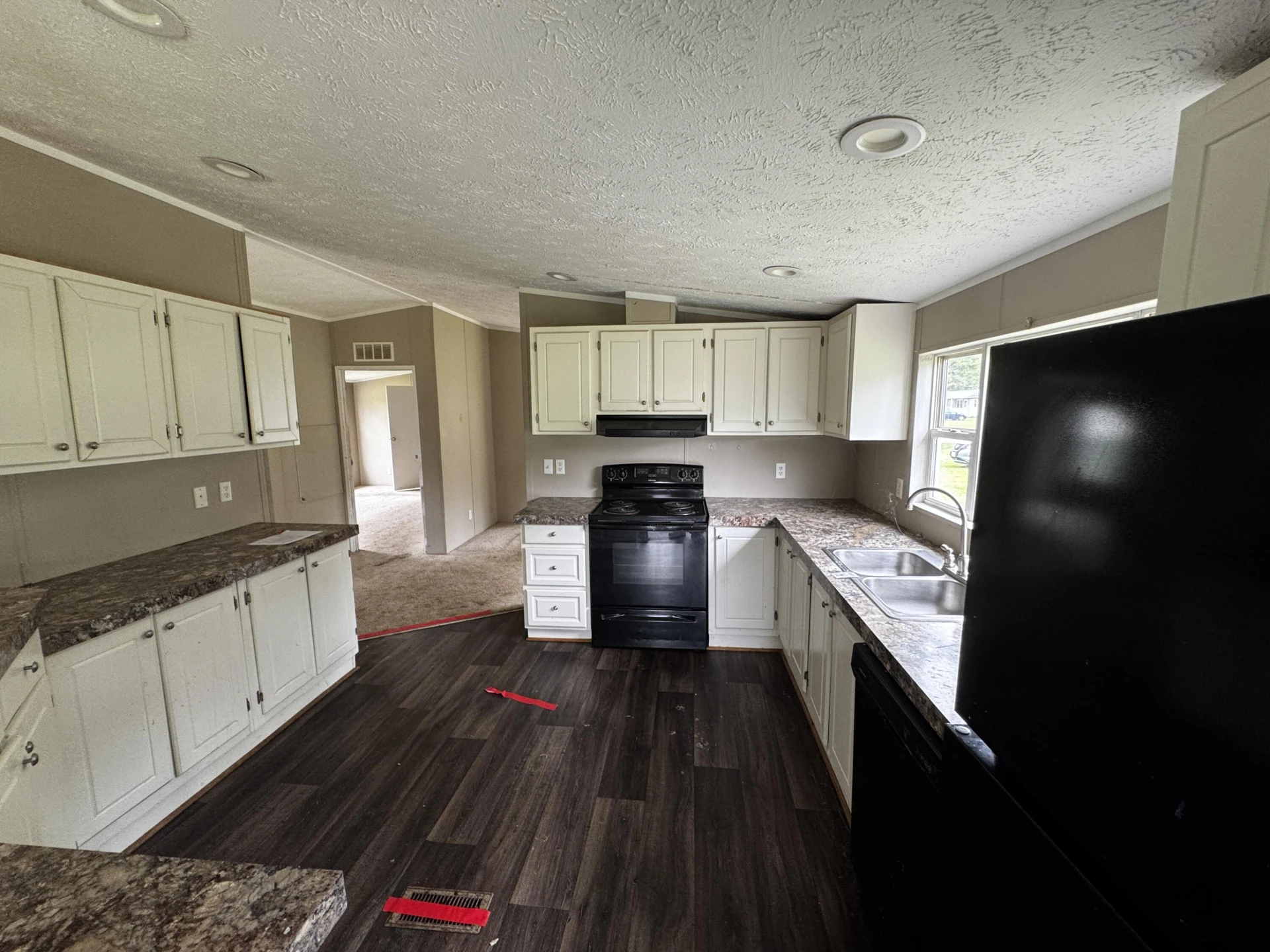 419 Pocahontas ST - Photo 4