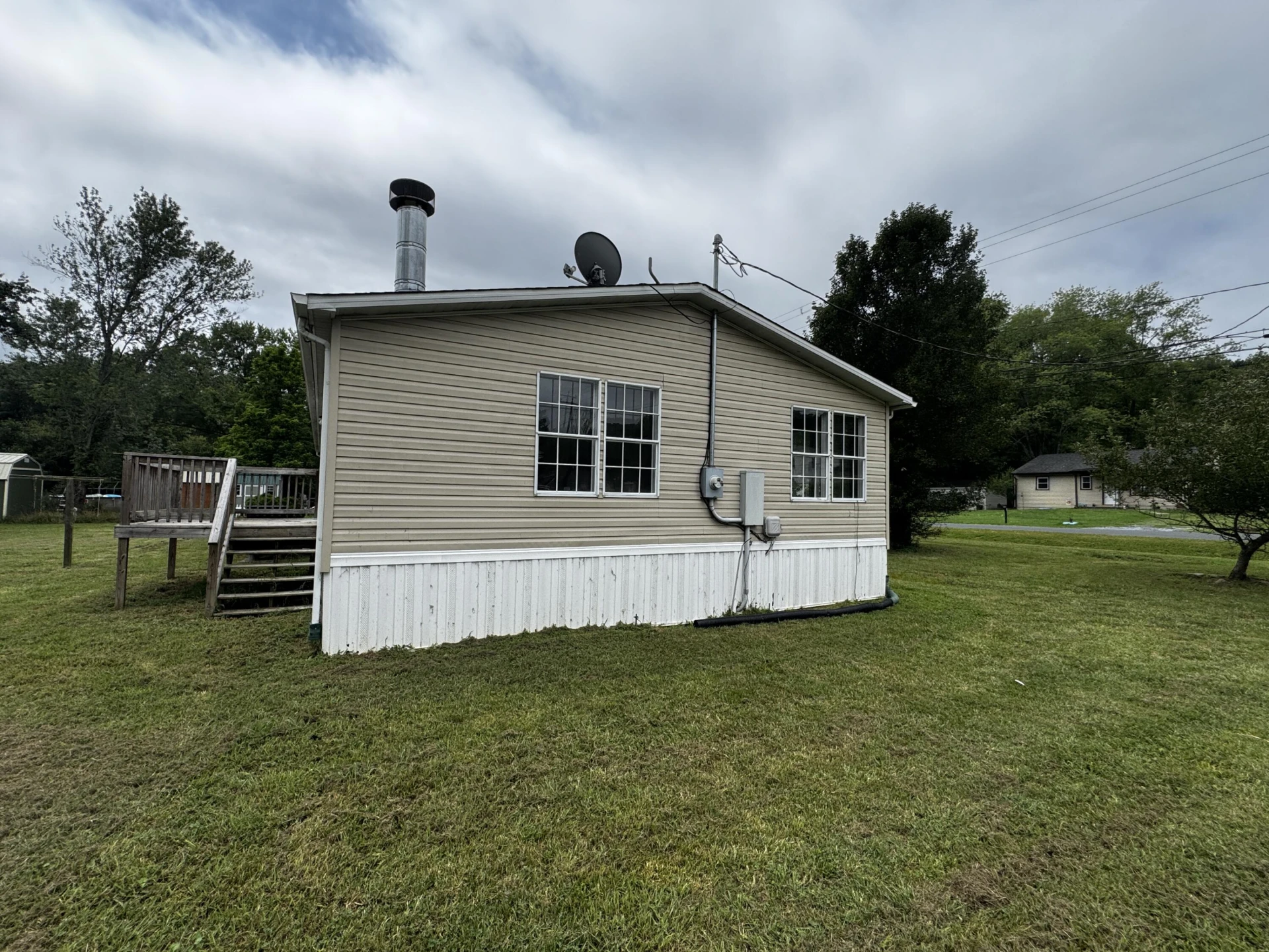 419 Pocahontas ST - Photo 18