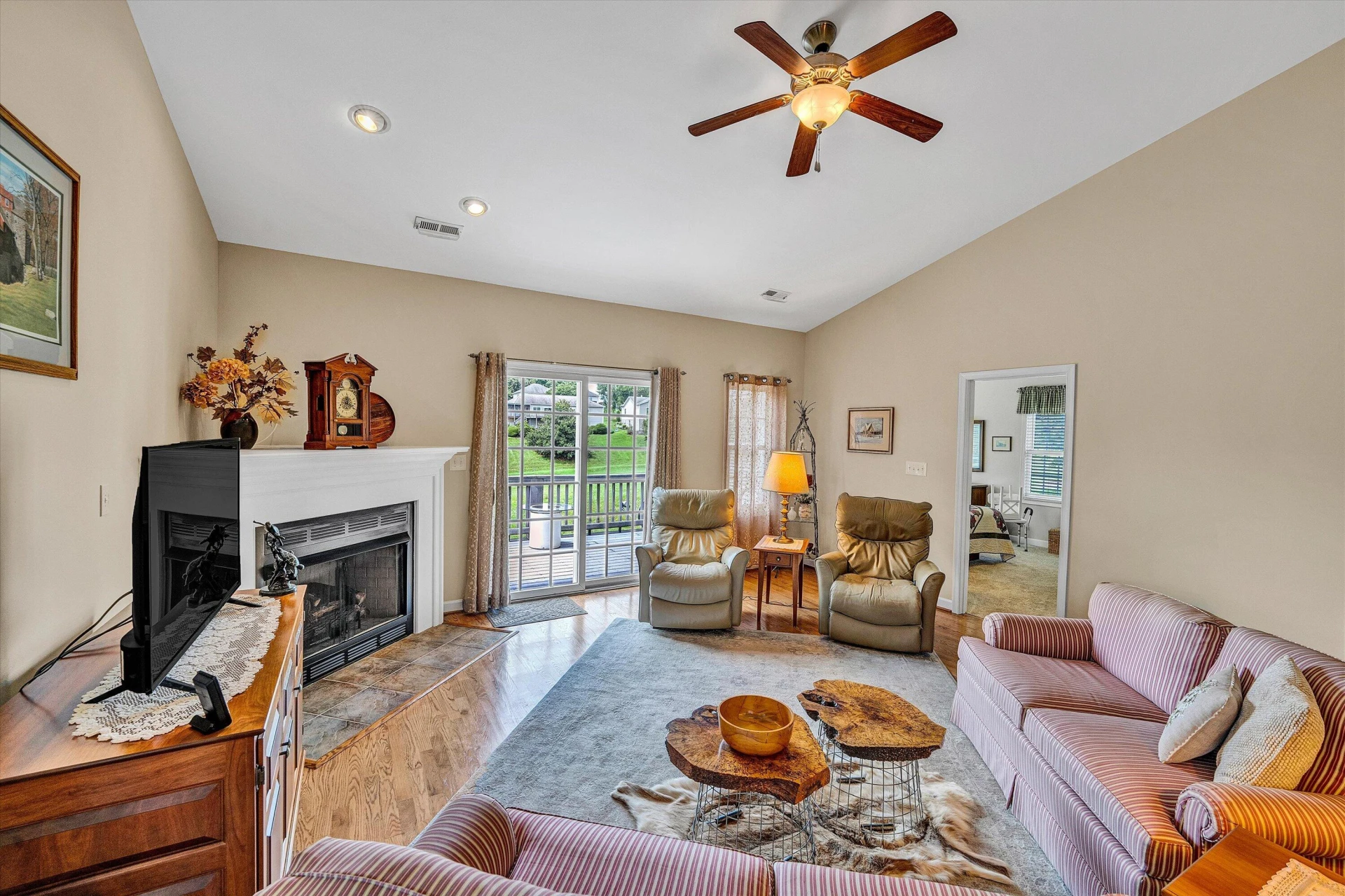 1229 Our Cove RD - Photo 9